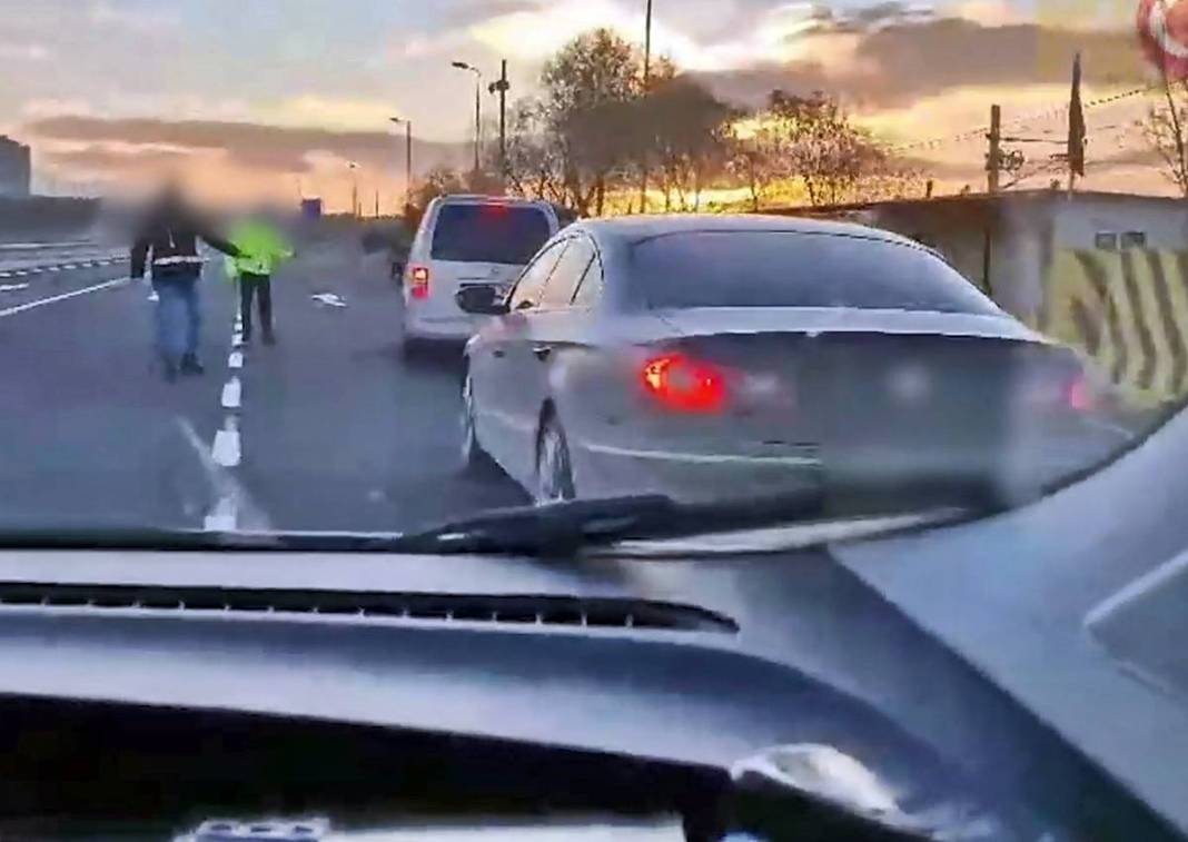 Aracın bagajında onlarcası ele geçirildi: Pes dedirten görüntü! Şüphelinin rahatlığı ve cesareti polisi de şaşırttı 1